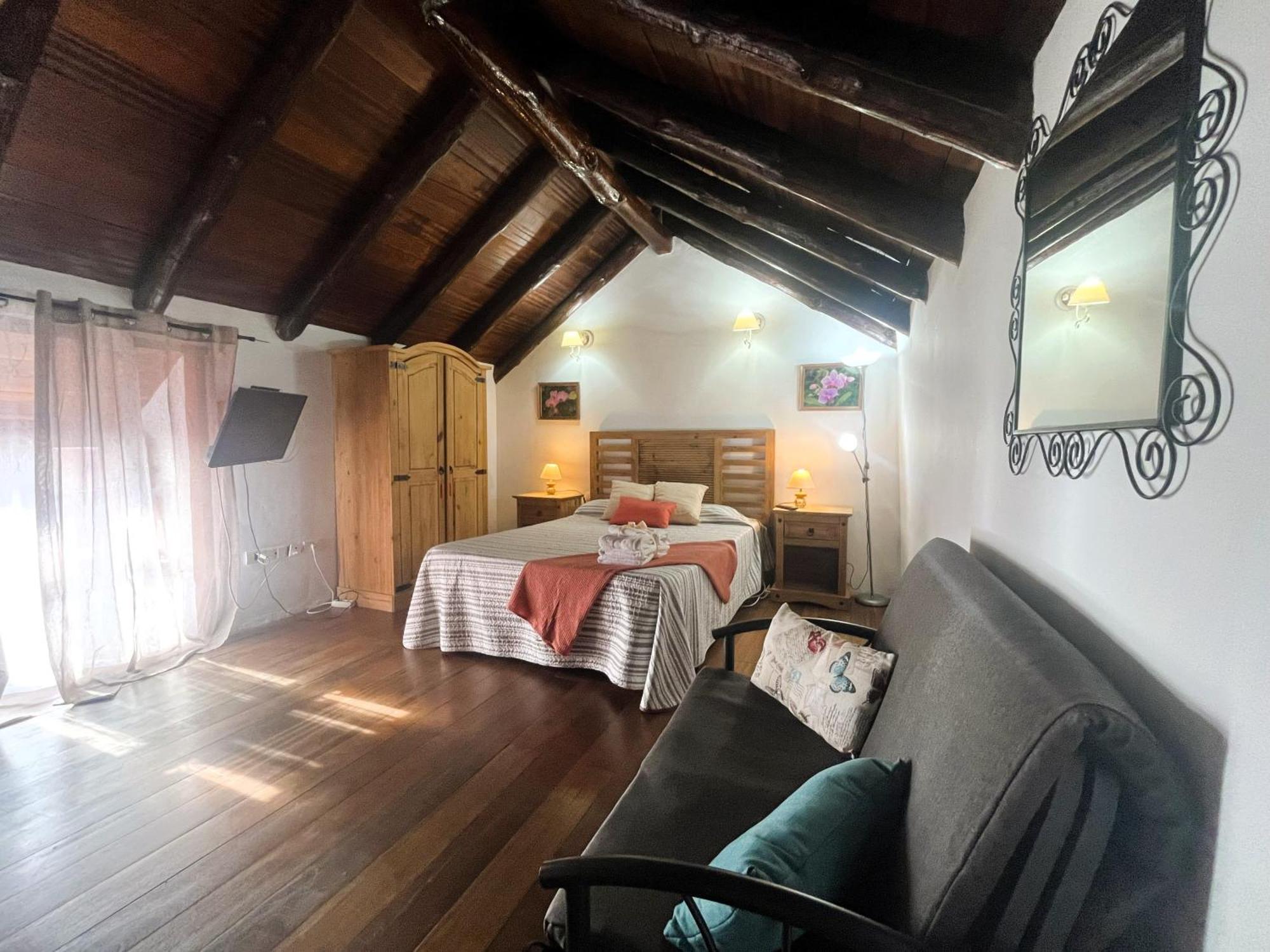 Maison d'hôtes Stunning Rustic House El Pinar & Wifi Extérieur photo
